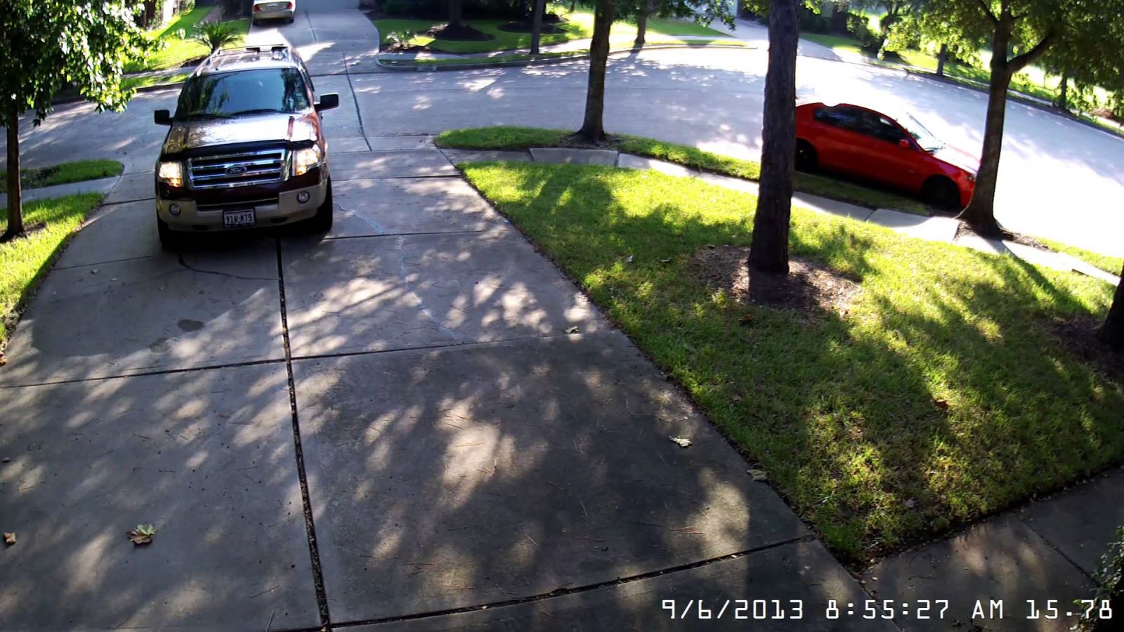 Camera KBVISION KX-2013S4 2.0 Megapixel Camera KBVISION KX-2013S4 2.0 Megapixel