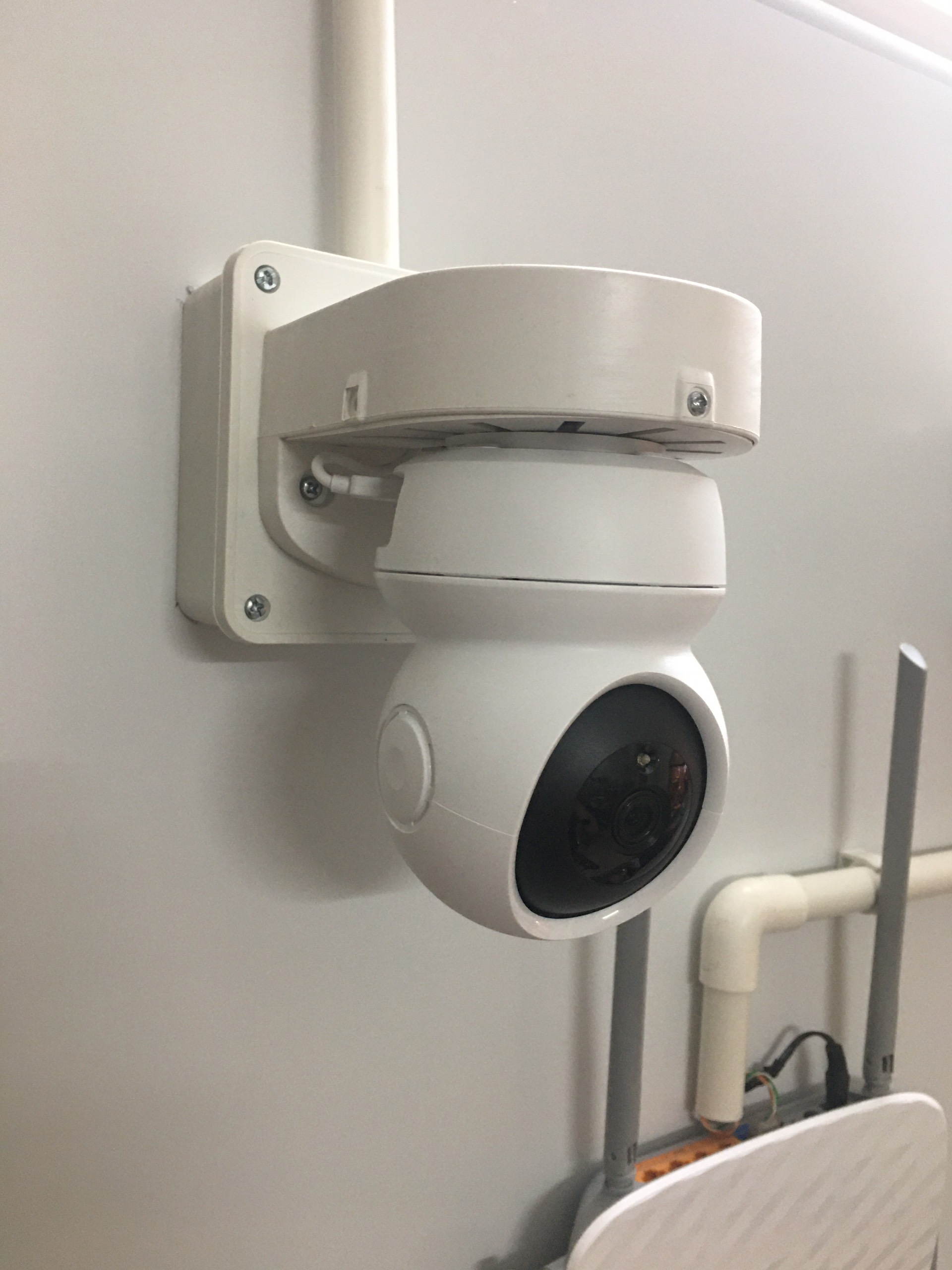 Camera IP EZVIZ C6N I Camera Nha Trang giá rẻ - chính hãng